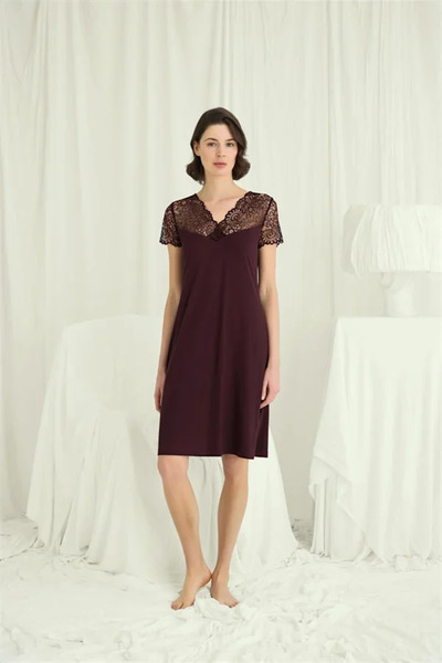 SS HOME CONCEPT Short Sleeve and Lace V-Neck Nightgown