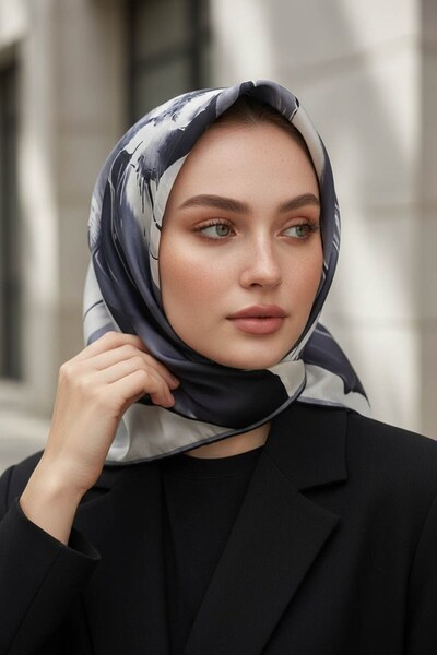 Vissona Eșarfă din mătase twill 100% 90x90, cu model abstract în stil acuarelă, cusută manual, pentru femei