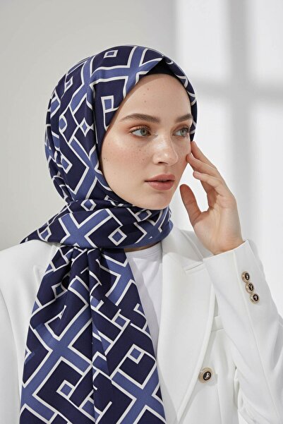 Vissona KREP GEOMETRİK DESENLİ İNDİGO RENKLİ 75X195 KIRIŞMAZ ŞAL