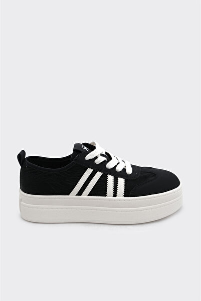 derinet Bağcıklı Comfort Taban Kadın Sneaker