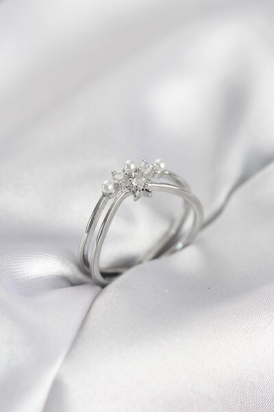 Inure Jewelry Silver Color Pearl Star Model Zircon Stone Women's Ring