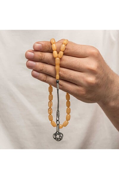 Inure Jewelry Silver Kazaz Tasseled Tight Amber Rosary
