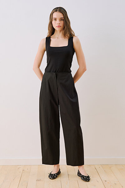Manuka Gabardine Barrel Pants Black