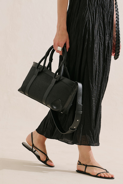Manuka Luca Knitted Handle Design Bag Black