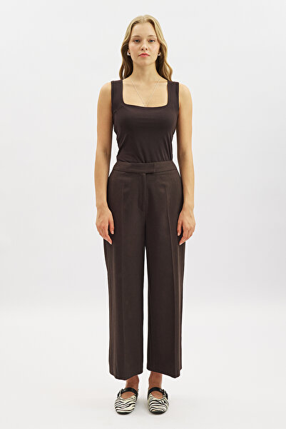 Manuka Classic Wide-Leg Short Pants Brown
