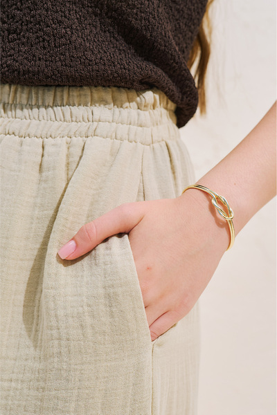 Manuka Soul Knot Detail Bracelet Gold