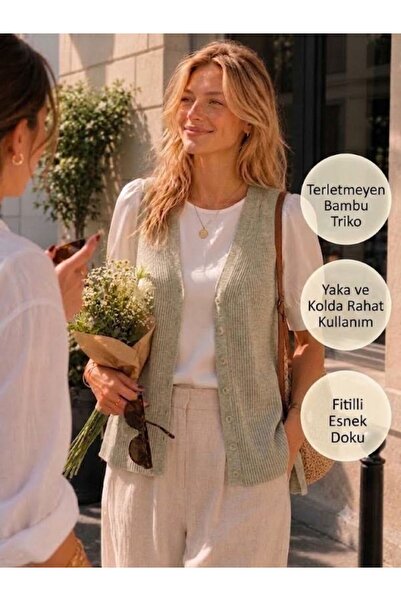 URUMDAY Women's V-Neck Buttoned Ribbed Thin Bamboo Mercerized Vest