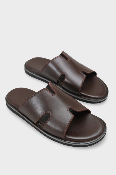 Capone Outfitters Wendell Wide-Strapped Genuine Leather Men's Slippers