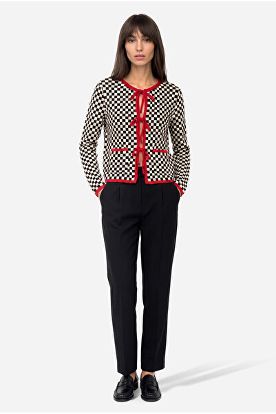 Mudo Women's Black Carrot Cut Pleated Pants