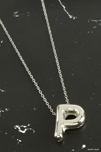 ZERO LAND Spt-Gld Letter P Balloon Necklace (51222) Silver Color