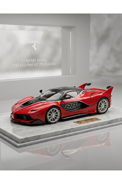 Burago Bburago 1:18 Ferrari FXX K (#88) Diecast Model Araba - Kırmızı