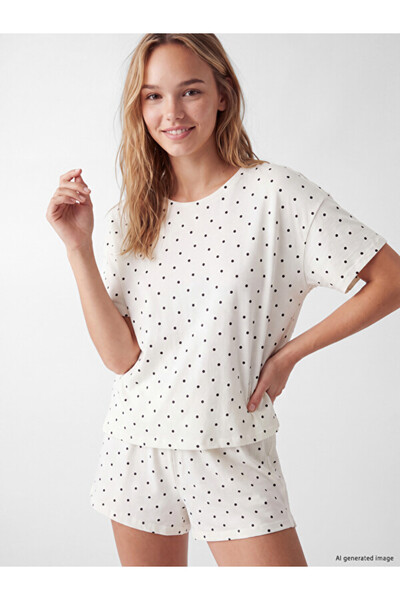 LC Waikiki Rmz Gi̇yi̇m Farkiyla Polka Dot Women's Shorts Pajama Set