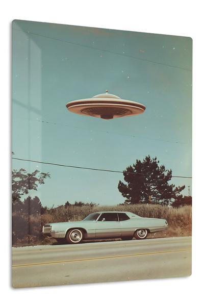 Emesa Art Retro White Classic Car UFO Metal Wall Art