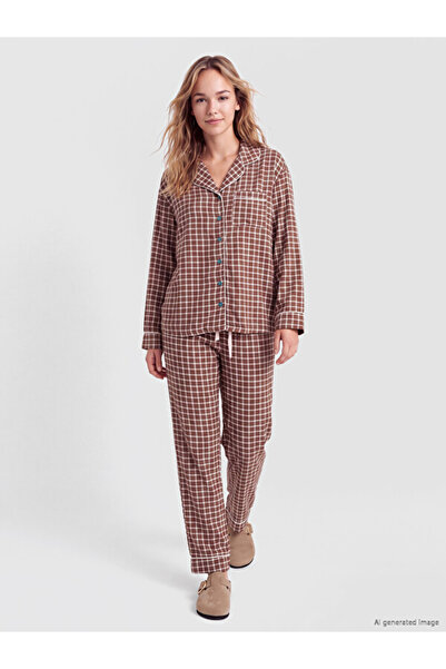 LC Waikiki Esvab • Modern & Distinctive Shirt Roba Collar Checkered Embroider...