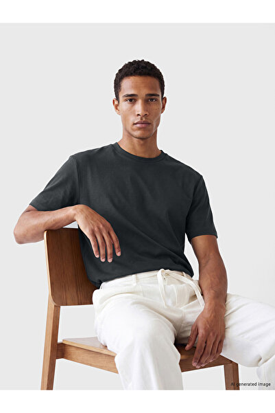 LC Waikiki Rmz Gi̇yi̇m Farkiyla Relaxed Fit Flowy Fabric T-Shirt /04