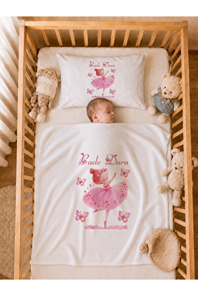 Pia Baby İsme Özel Kız Bebek Battaniye 80x80 cm ve Yastık Kılıfı 35x45 cm %10...