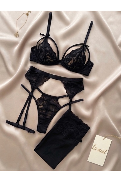 LA NUIT LINGERIE Midnight Lace Çoraplı Jartiyer Takım