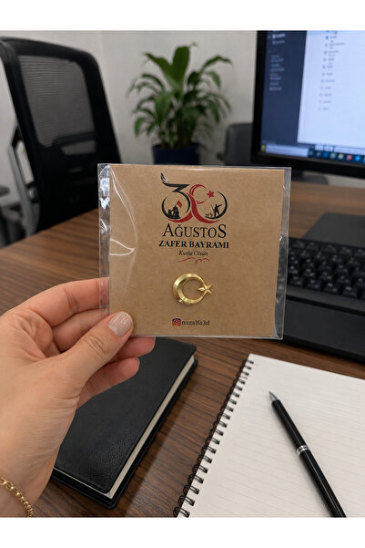 ✨️Ay yıdız Rozet gold rengi✨️