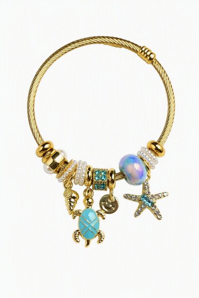 Gold renk charm bileklik