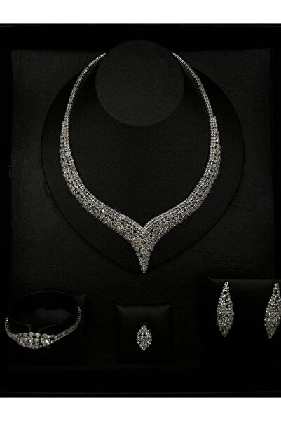 Merlina Silver Zircon Accessory Set with a Modern Eye-Catching Design