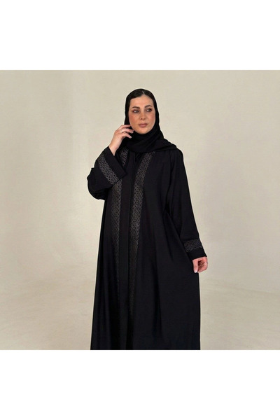 nosouq عباية لينا l عباية سوداء فاخرة بقماش ندى وقصة نص كلوش بتطريز ليزر انيق...