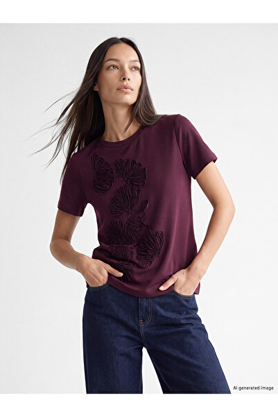 LC Waikiki Lcw Everyday Women's Soft Touch T-Shirt with Plum Embroidery