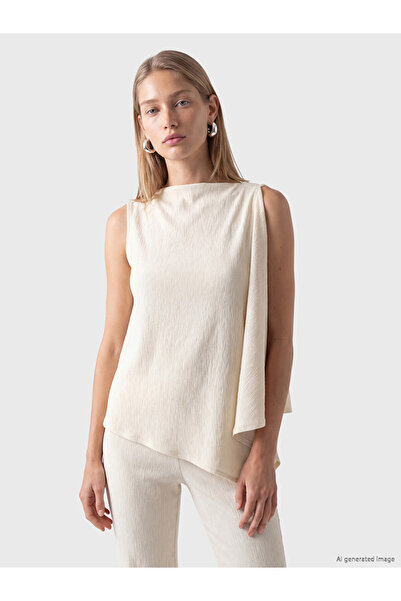 LC Waikiki Vizyon New Season Ecru Boat Neck Textured Asymmetrical Cut Blouse