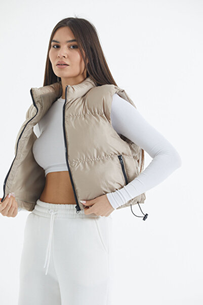 Space Fashion Women's Beige Crop Puffer Vest