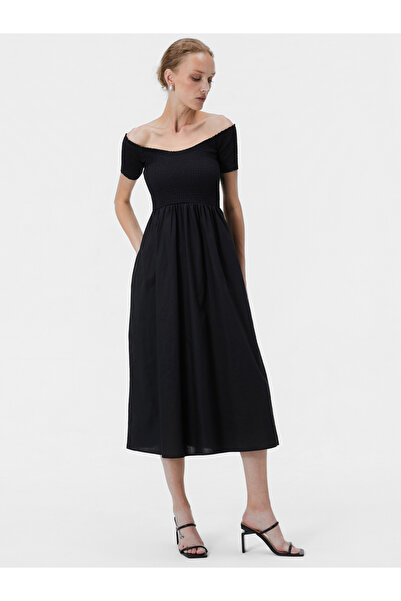 ORSAY Rochie midi de damă, cu umerii goi, croială în A, cu mâneci scurte, neagră