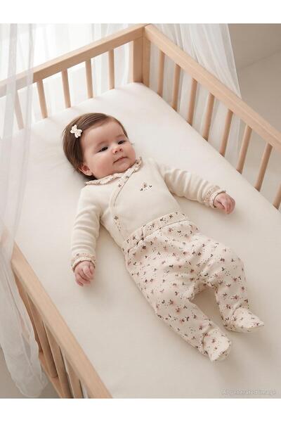 Civil Baby Floral Pattern Ruffled 1-9 Month Set - Ecru