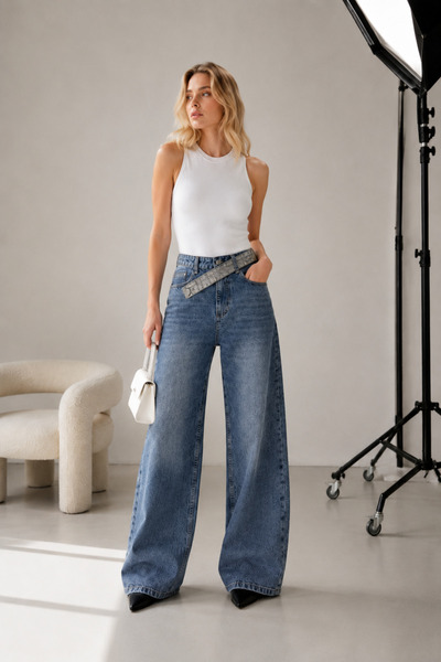 SHEVEGA Women's Belt Detailed Embroidered Straight Cut Trousers