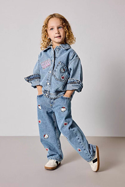 DeFacto Hello Kitty Nakışlı Beli Lastikli Barrel Fit Geniş Paça Jean Pantolon...