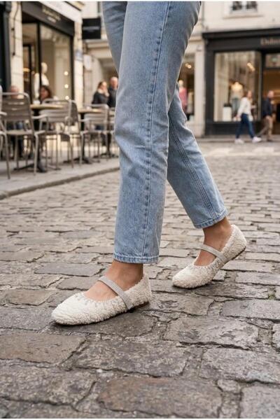 İncilaPearla Mira Women's Cream Plush Furry Stoned Special Design Ballerina Daily Home Office Shoes