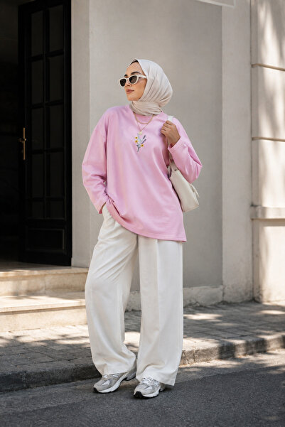 ShopFast Önü Çiçek Nakışlı Yuvarlak Yaka Salaş Penye Sweat-Bluz