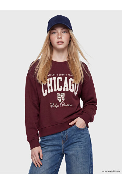 LC Waikiki Γυναικείο φούτερ με κέντημα Chicago, χαλαρή εφαρμογή, από το Shini...