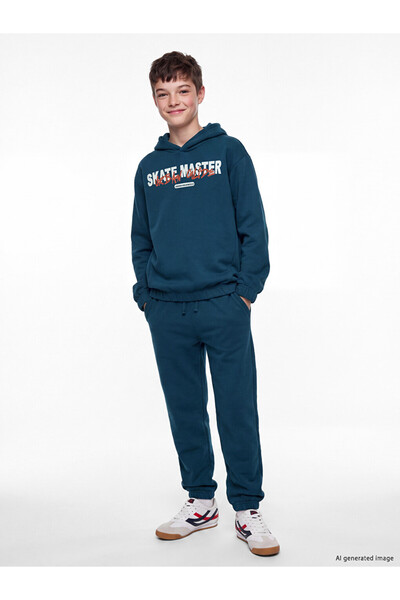 LC Waikiki Printed Boys' Thick Tracksuit Set