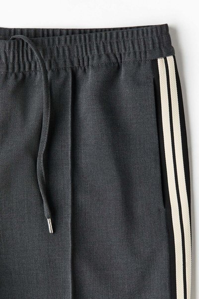 H&M Relaxed Fit Trousers