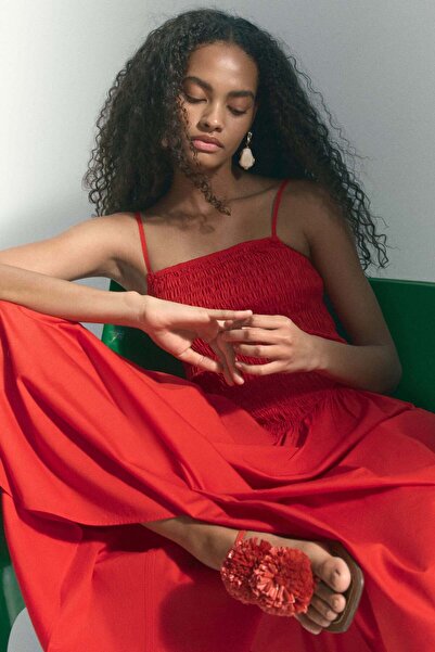 H&M Smocked flared-skirt dress