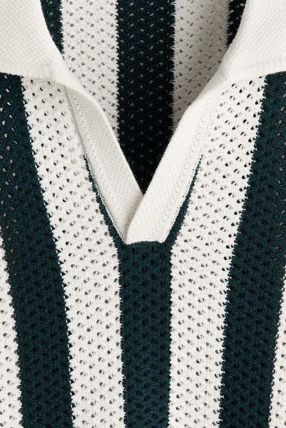 H&M Relaxed Fit Hole-knit polo shirt
