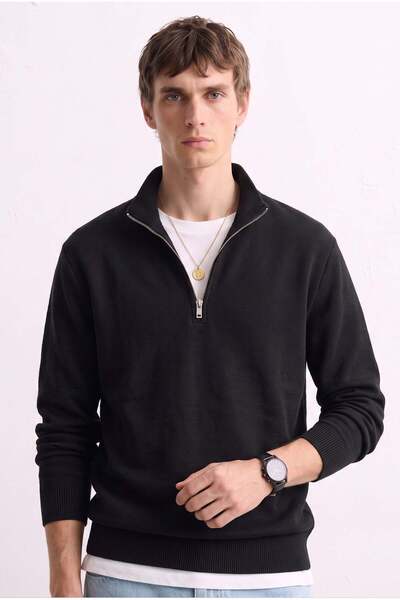 BARRELS AND OIL Men's Half-Zip Stand Collar Sweatshirt - Black