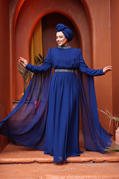N.S NEVA STYLE فستان سهرة أزرق ساكس مع كتفين مكشوفين 25911SX