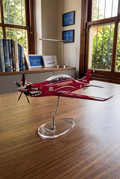 TUSAŞ HÜRKUŞ-B 1/32 ÖLÇEKLİ MAKET