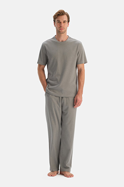 Dagi Set de pantaloni și tricou interlock cu mânecă scurtă, cu guler detaliat...