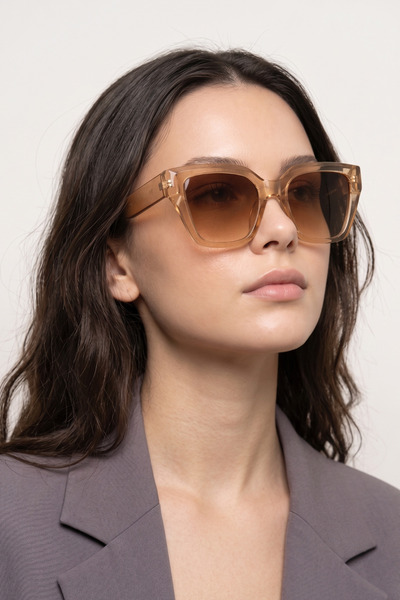 Elika Silver Women's Brown Gradient Glass Large Frame Sunglasses