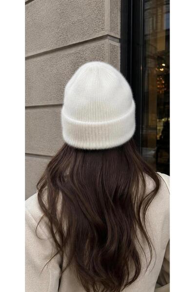 awix Women's Soft Textured Plush Winter Ribbon Patterned Beanie White