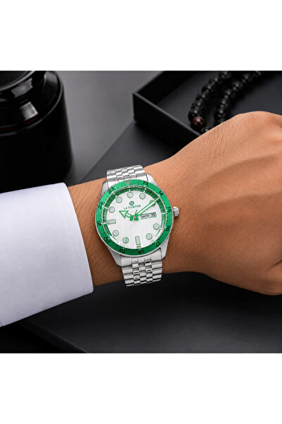 Generic Brand La Vunton Silver Watch - Emerald Green~Looster Time