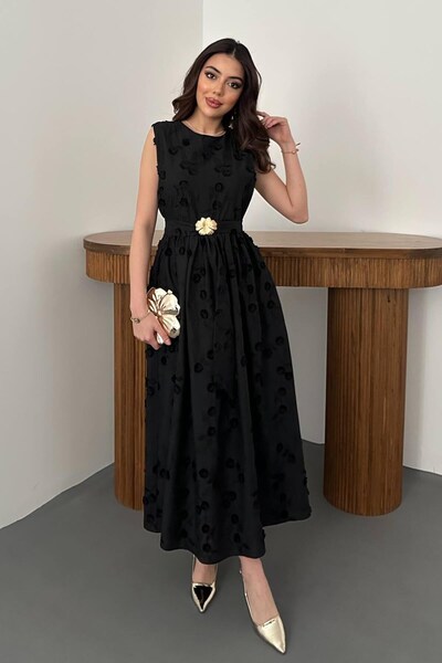End Black Store Siyah 3D Brode Detaylı Elbise