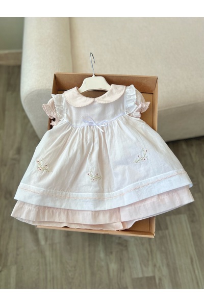 sunshine boutique15 Pink and White Newborn Package for Babies Aged 4 Months.