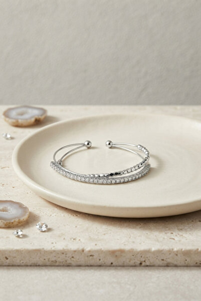 Skygo Silver Color Zircon Stone Dorical Model Women's Bracelet Tj-Bb8875