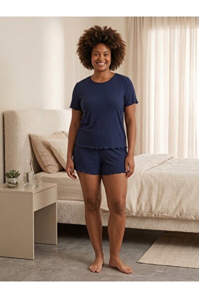 Generic Brand Shorts set